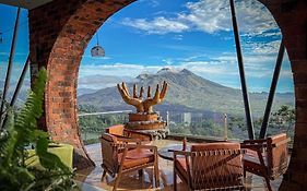 Caldera Hotel & Restaurant